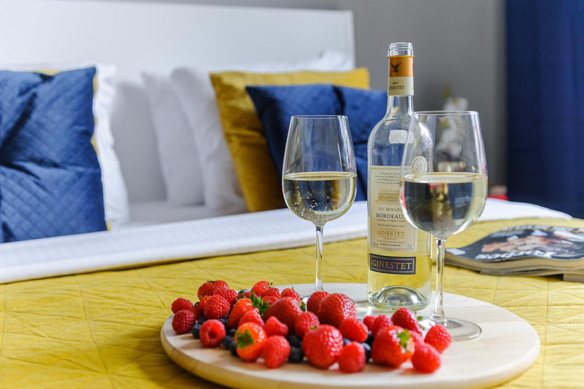 Lumina 3-Room Apart With Parking, Balcony Варшава Екстер'єр фото